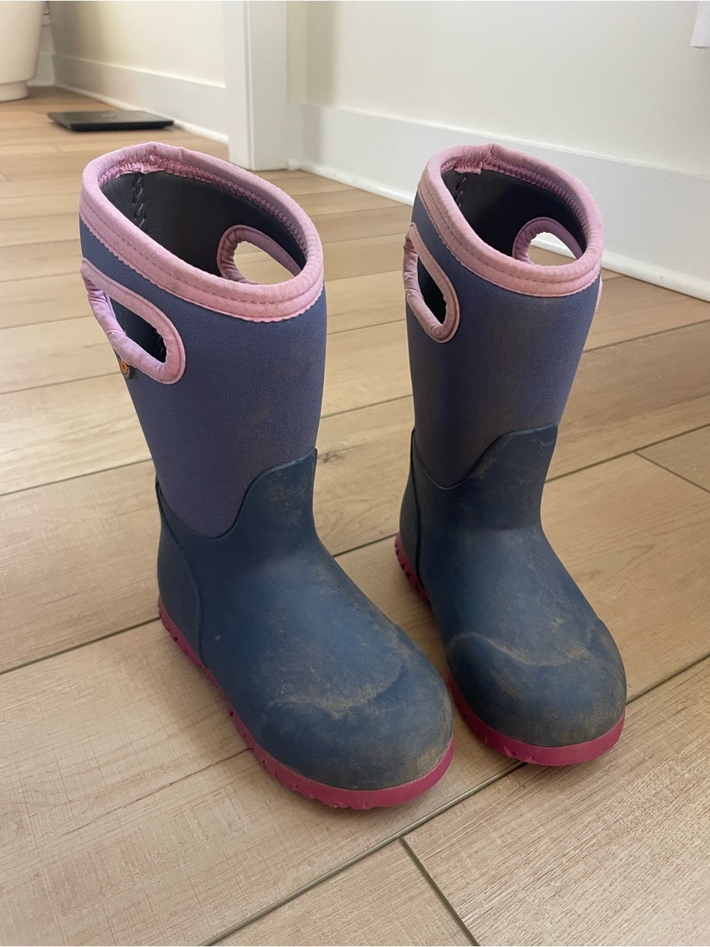 Bogs Kids York Solid Waterproof Boots in Navy and Pink - Size 10